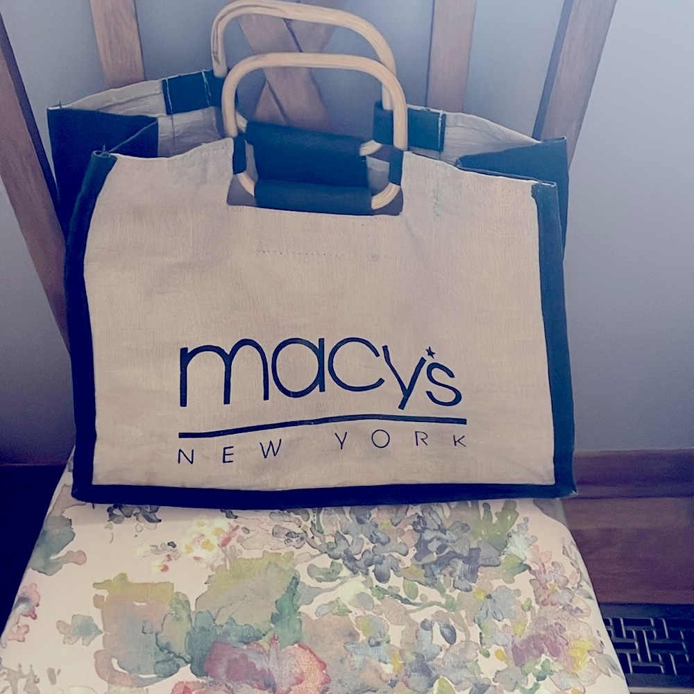 2004 Macy’s canvas bag